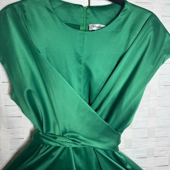 Angashion Kelly Green Satin Dress Sleeveless Cross Front Midi Dress Size Large - Picture 6 of 14